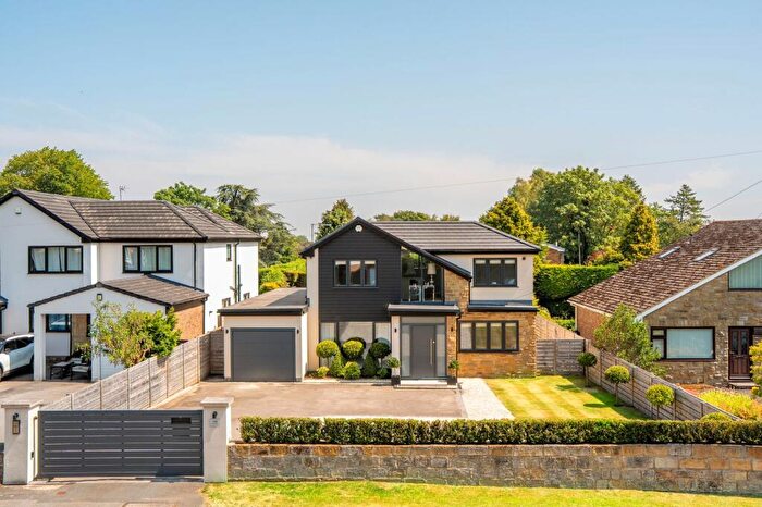 4 Bedroom Detached House For Sale In Leeds Road, Harrogate, HG2