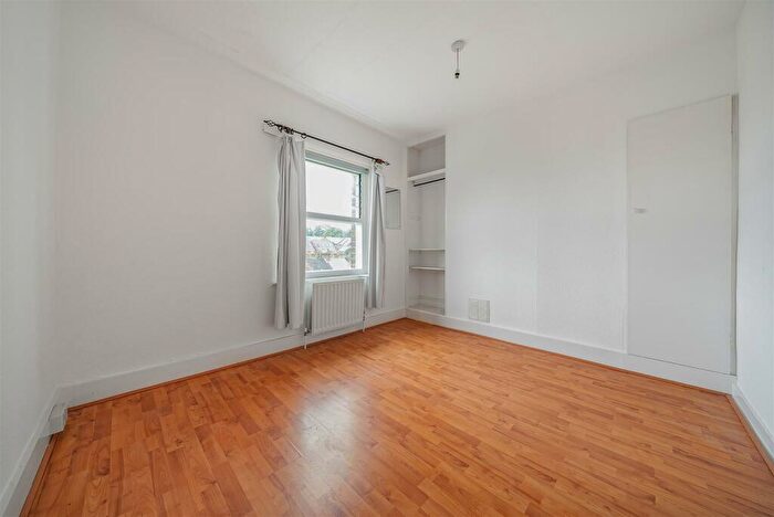 2 Bedroom Semi-Detached House For Sale In Addison Road, Guildford, GU1