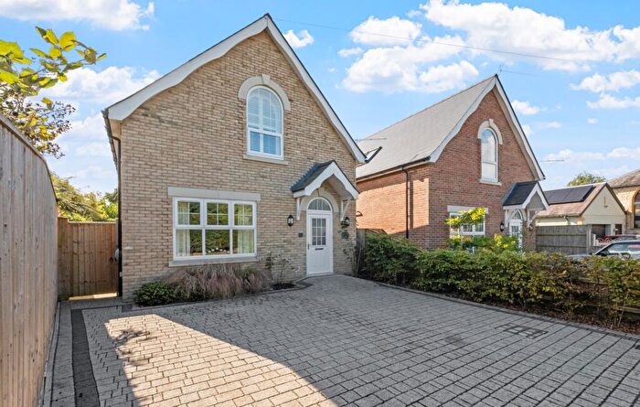 3 Bedroom Detached House For Sale In Maiden Newton, Dorset, DT2