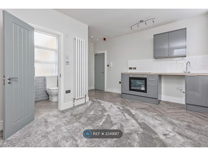 Studio To Rent In Firwood Lane, Bolton, BL2