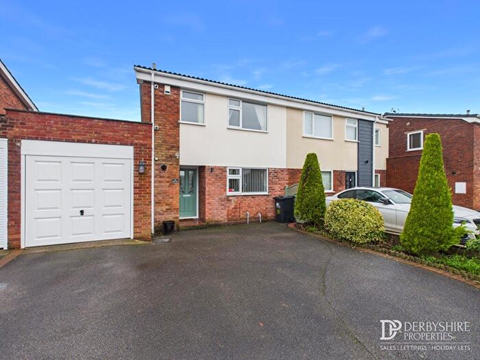 3 Bedroom Semi Detached House For Sale In Woburn Close, Swanwick, Alfreton, DE55