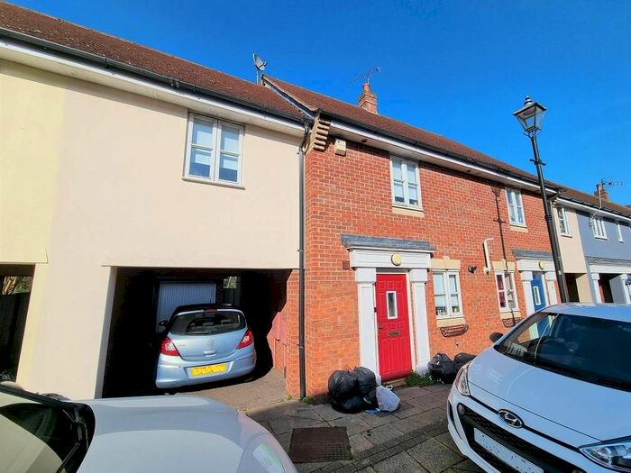 4 Bedroom Property To Rent In Hatcher Crescent, Colchester, CO2