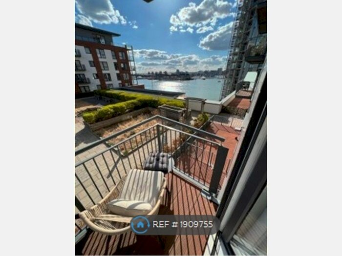 1 Bedroom Flat To Rent In Centenary Plaza, Southampton, SO19