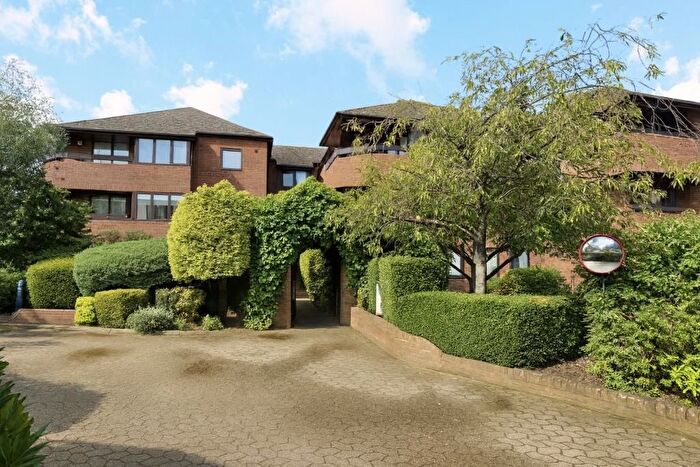 2 Bedroom Flat For Sale In Bentley Lodge, High Road, Bushey, Hertfordshire, WD23