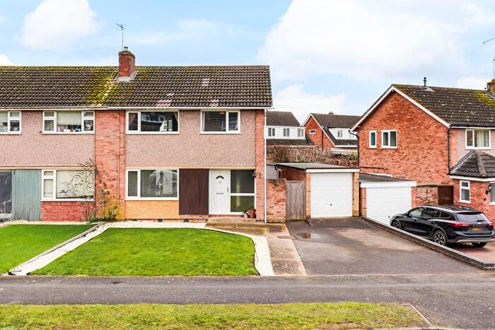 3 Bedroom Property For Sale In St. Catherines Road, Kettering, NN15