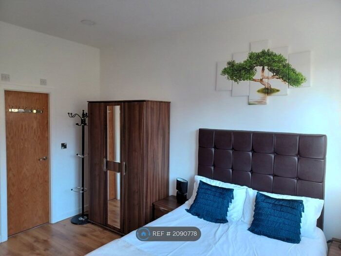 Studio To Rent In Lower Bryan Street, Stoke-On-Trent, ST1