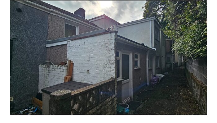 2 Bedroom Property For Sale In Davies Row, Treboeth, Swansea, West Glamorgan, Wales, SA5