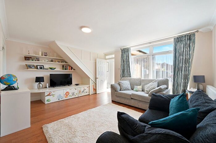3 Bedroom Terraced House For Sale In Woodland Court, Oxted, RH8