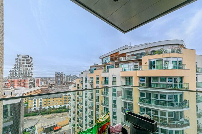 1 Bedroom Flat To Rent In Bridges Court Road, Battersea, London, SW11