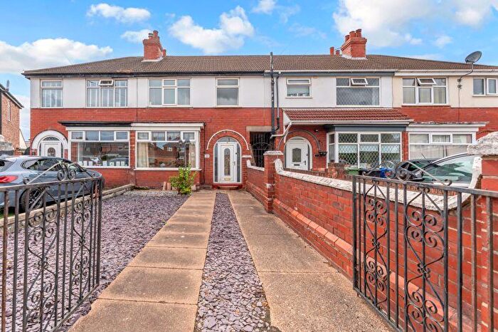 3 Bedroom Terraced House For Sale In Fisher Place, Cleethorpes, DN35