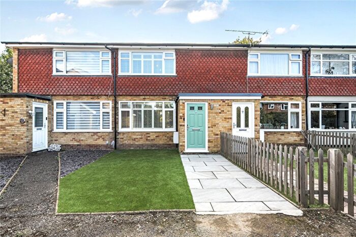 2 Bedroom Terraced House For Sale In Addlestone, Surrey, KT15