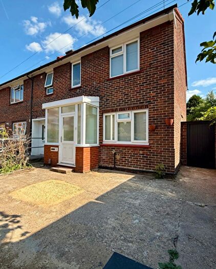 2 Bedroom Semi-Detached House To Rent In London, E7