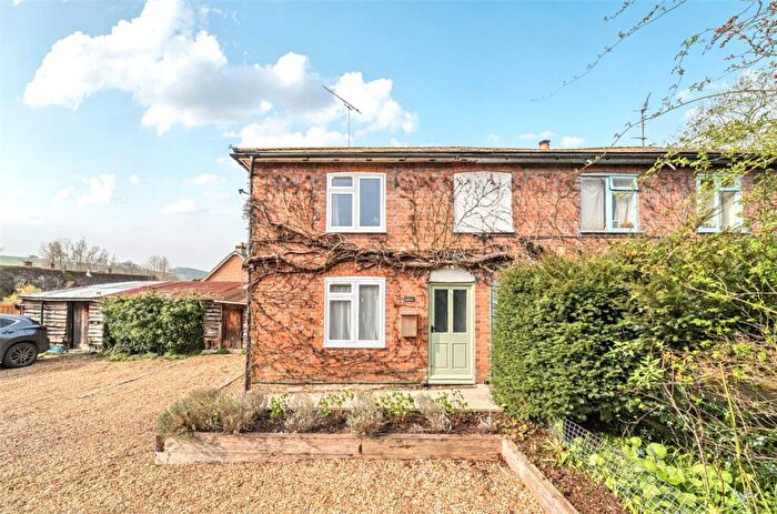 2 Bedroom End Of Terrace House For Sale In Dyers Yard, Ramsbury, Marlborough, Wiltshire, SN8