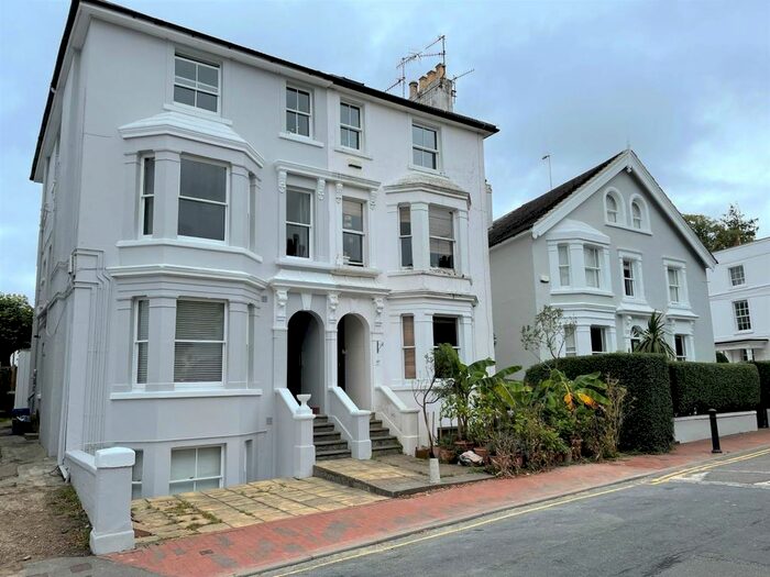 1 Bedroom Studio To Rent In Mount Sion, Tunbridge Wells, TN1