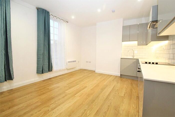 1 Bedroom Property To Rent In Crendon Street, High Wycombe, HP13