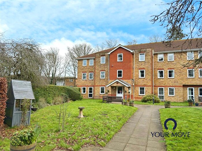 1 Bedroom Flat For Sale In Fairfield Road, Broadstairs, Kent, CT10