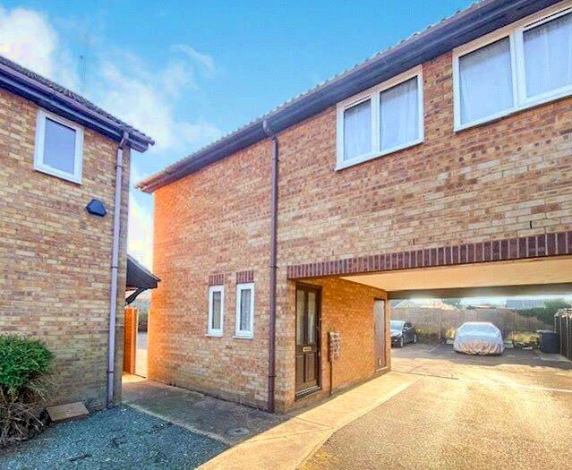2 Bedroom House To Rent In The Granary, Sawtry, Huntingdon, Cambridgeshire, PE28