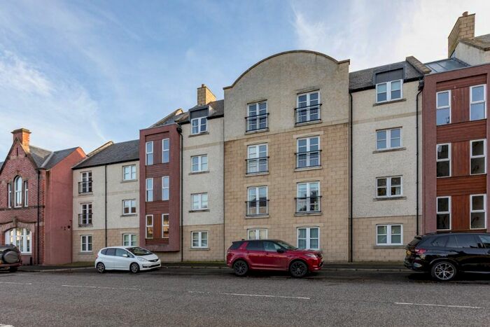 2 Bedroom Flat To Rent In Hendersons Court, Kelso, Scottish Borders, TD5