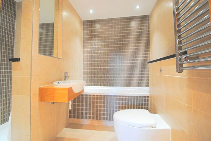 2 Bedroom Flat To Rent In Guildhill Road, Water Tower View, BH6