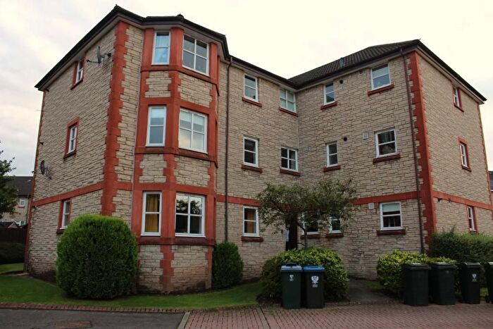2 Bedroom Flat To Rent In Raeburn Park, Perth, PH2