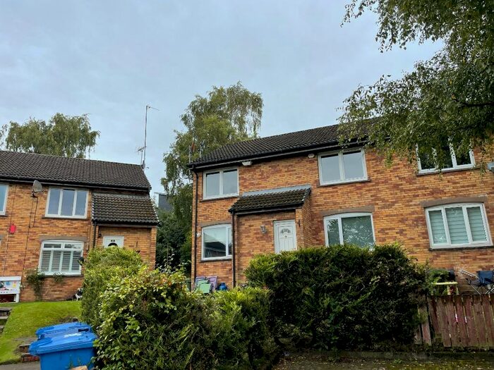 2 Bedroom Flat To Rent In Gairbraid Court, Maryhill, Glasgow, G20