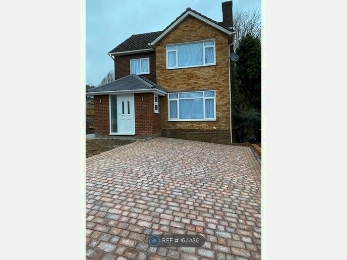 3 Bedroom Detached House To Rent In Knights Hill, High Wycombe, HP12