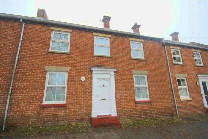 4 Bedroom Private Hall To Rent In A Gilesgate, Durham City, DH1