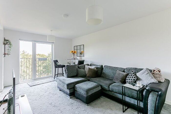 1 Bedroom Flat For Sale In Broomview Path, Edinburgh, EH11