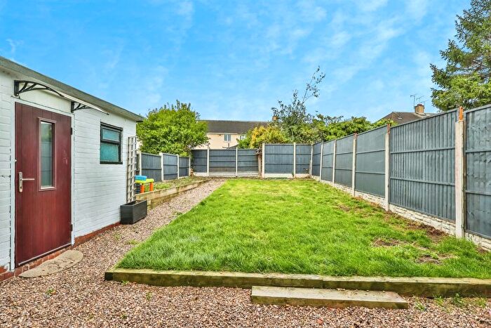3 Bedroom Terraced House For Sale In Stirling Grove, Nottingham, NG11