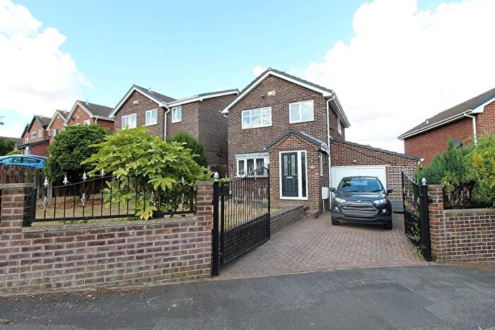 3 Bedroom Detached House For Sale In Clevedon Way, Maltby, Rotherham, S66
