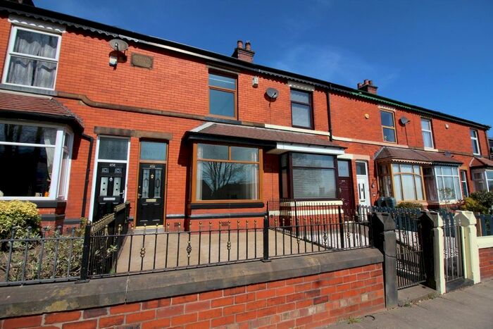 3 Bedroom Terraced House To Rent In Bolton Road, Bury, BL8