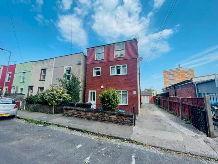 1 Bedroom Flat To Rent In Palmerston Street, Bedminster, Bristol, BS3