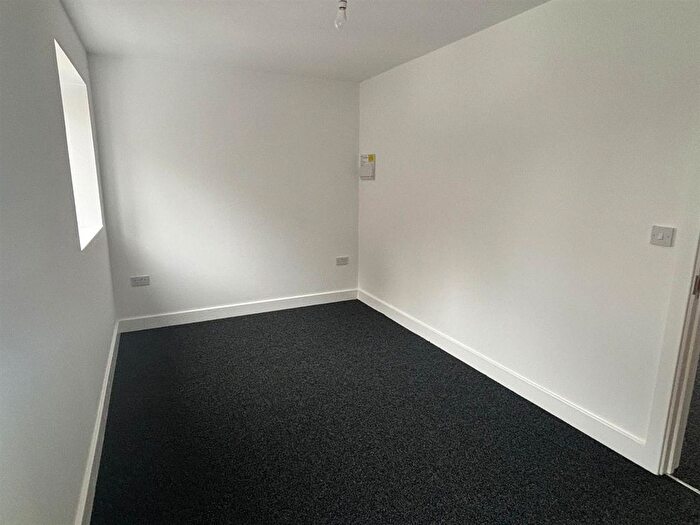 4 Bedroom Property To Rent In Fentham Road, Stockland Green, Birmingham, B23