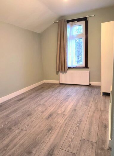 3 Bedroom Terraced House To Rent In Rixsen Road, London, E12