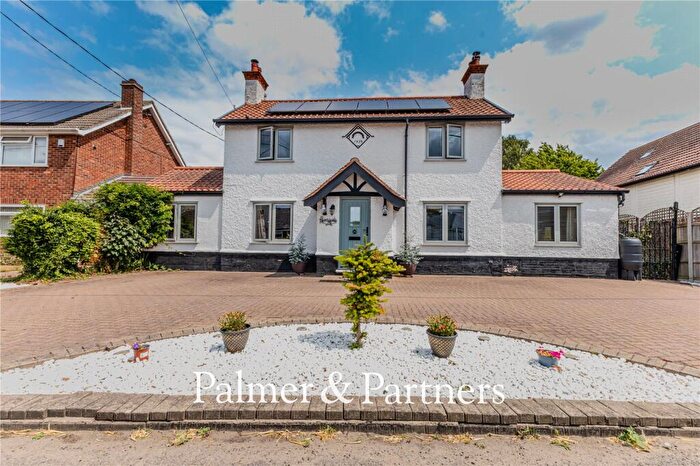 4 Bedroom Detached House For Sale In Falkenham Road, Kirton, Ipswich, Suffolk, IP10