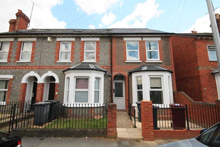 5 Bedroom End Of Terrace House To Rent In Blenheim Road, Reading, RG1