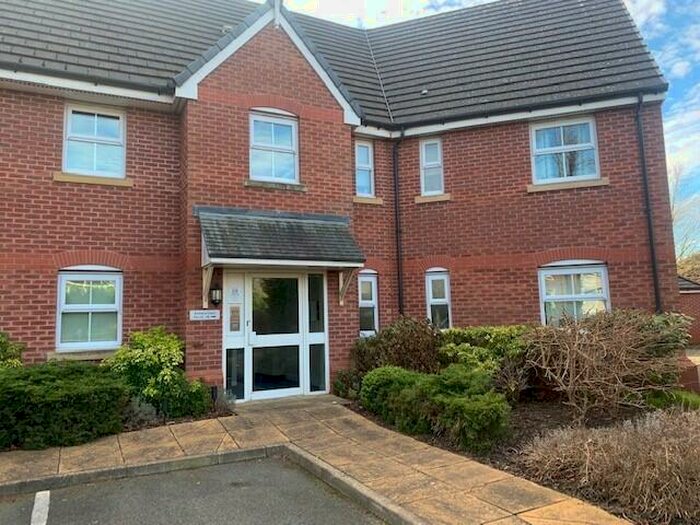 2 Bedroom Apartment To Rent In Bethany Court, CH63