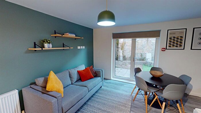 5 Bedroom Flat To Rent In Piccadilly Place, London Road, Bath, BA1