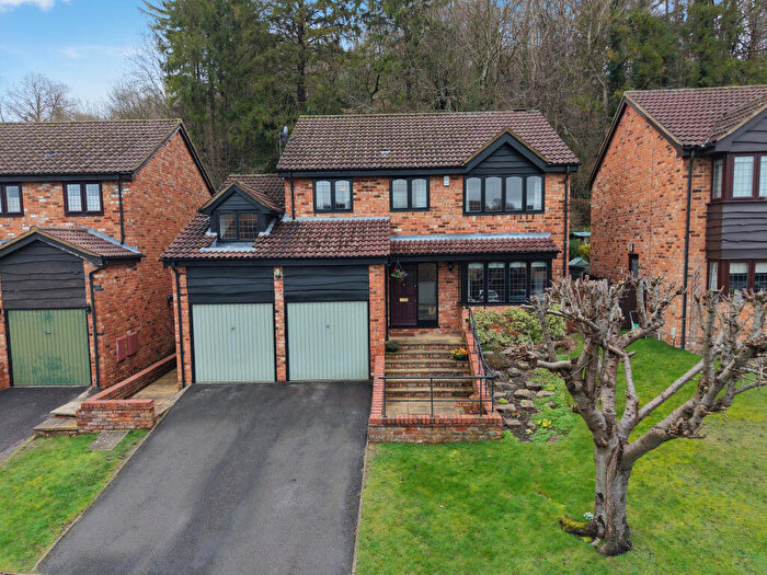 4 Bedroom Detached House For Sale In South Maundin, Hughenden Valley, High Wycombe, Buckinghamshire, HP14