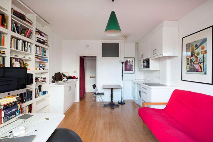 Property To Rent In Woburn Place, Russell Square, WC1H