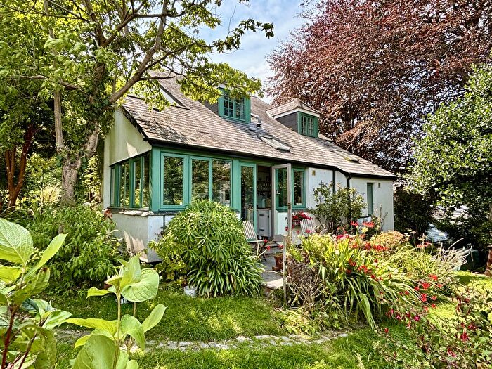 4 Bedroom Detached House For Sale In Belle Vue, Newlyn, TR18