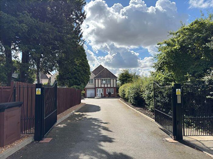 4 Bedroom Detached House For Sale In Fordrift, Sutton Coldfield, B75