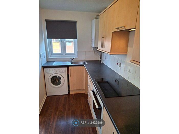 1 Bedroom Terraced House To Rent In Kingscote Drive, Abbeymead, Gloucester, GL4