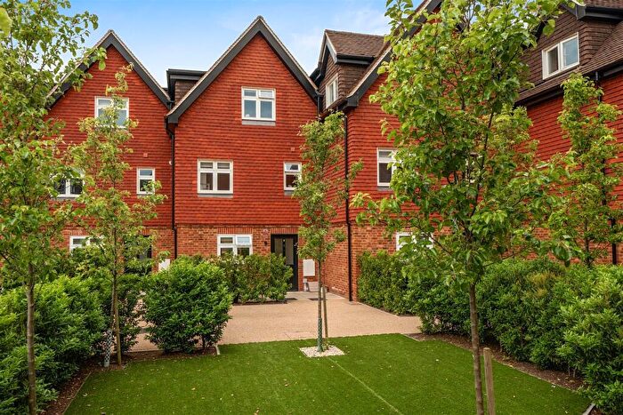 3 Bedroom Town House For Sale In Station Yard, Kingswood, KT20