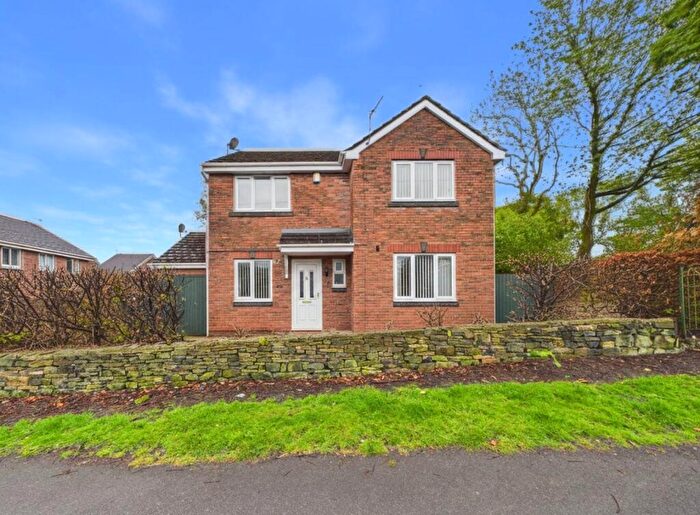 4 Bedroom Detached House For Sale In Havenside Close, Oldham, Greater Manchester, OL4