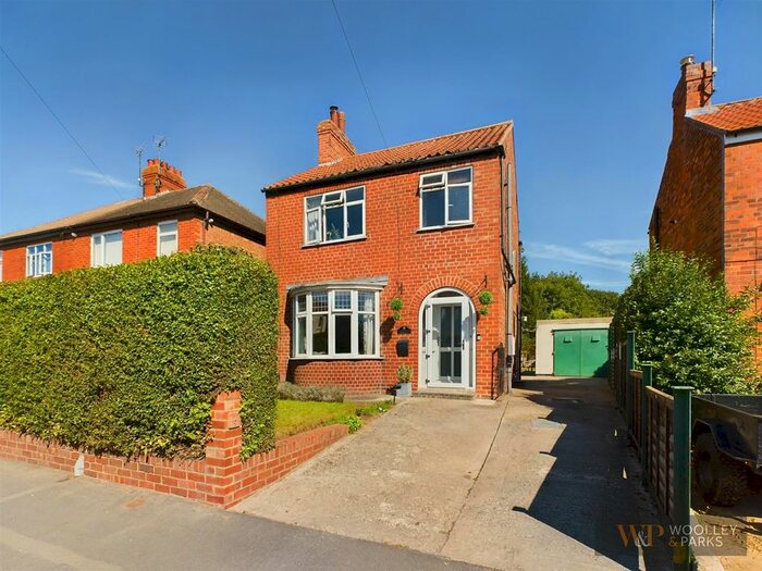 3 Bedroom Detached House For Sale In North Street, Nafferton, Driffield, YO25