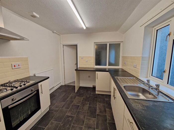 Studio To Rent In Page Street, Swansea, SA1