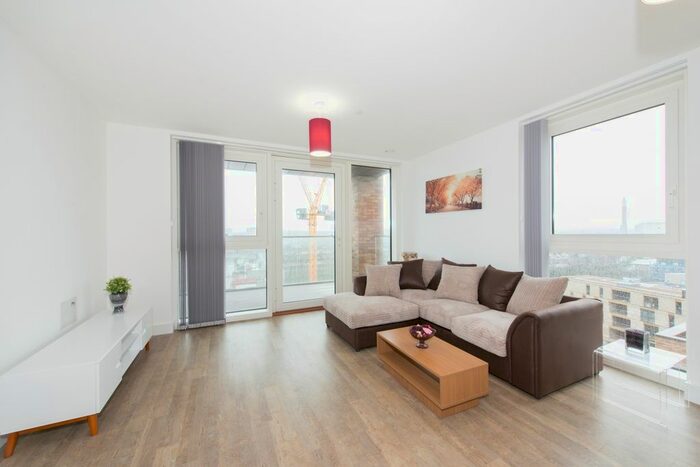 2 Bedroom Flat To Rent In Oslo Tower, Greenland Place, Surrey Quays, SE8