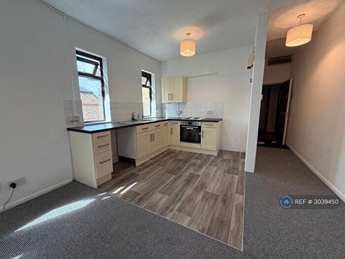 1 Bedroom Flat To Rent In Church St, March, PE15
