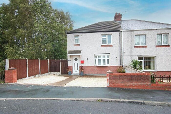 3 Bedroom Semi-Detached House For Sale In Airstone Road, Askern, Doncaster, DN6